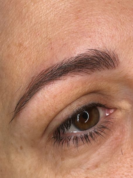 Hairstrokes naturales pelo a pelo Resultado natural hairstrokes pelo a pelo cejas Noblesse Beauty Palma de Mallorca